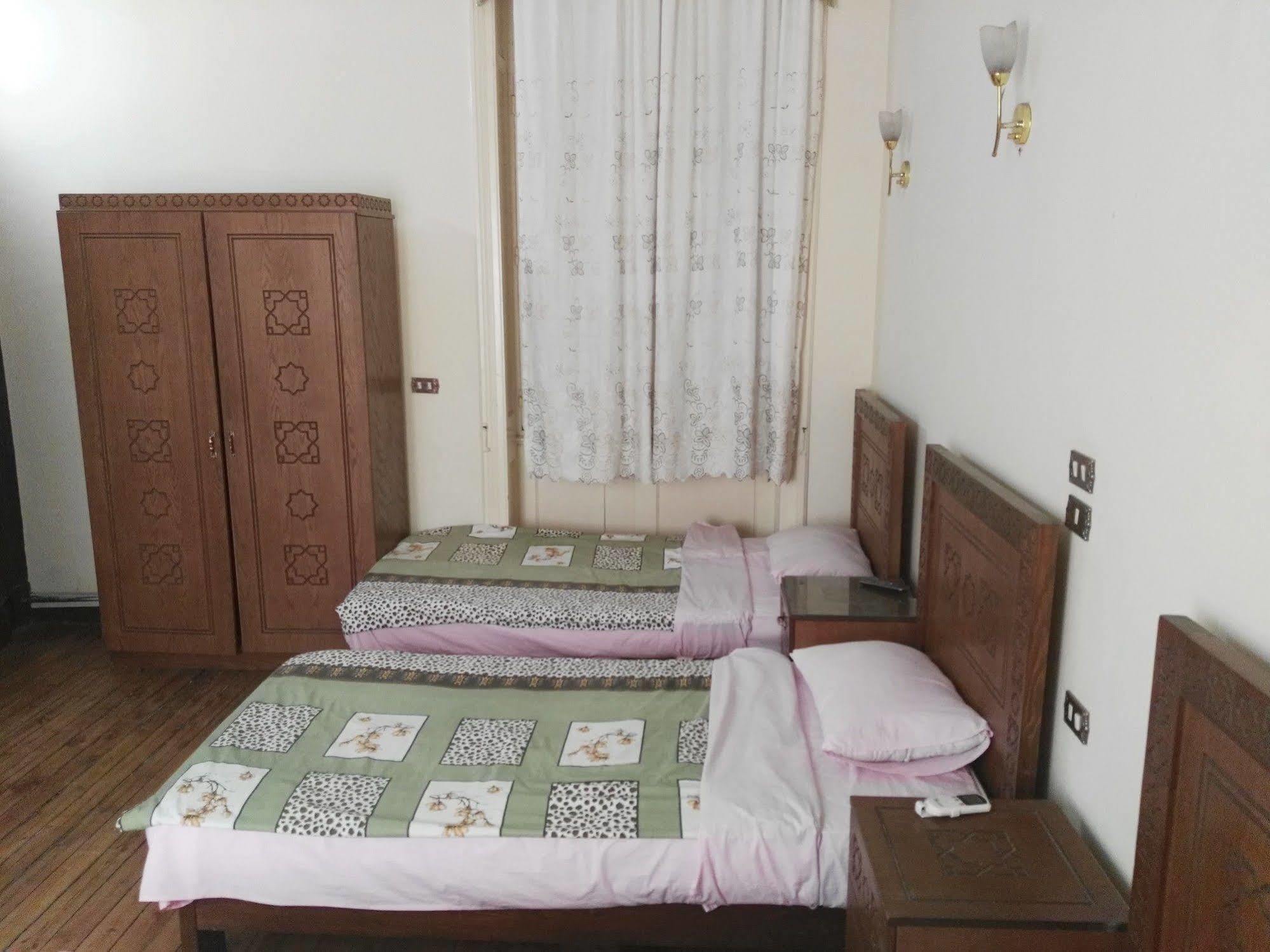 Minerva Downtown Hostel Cairo Exterior foto