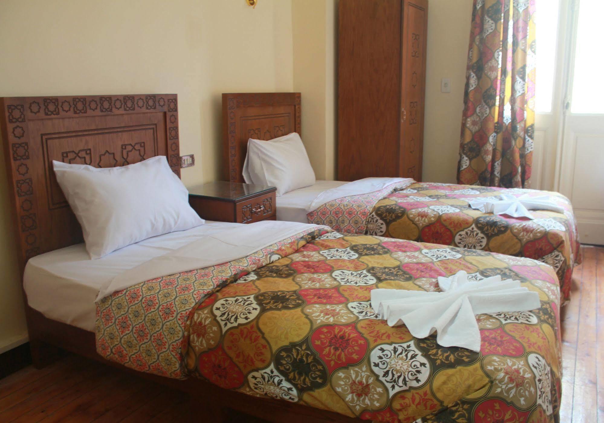 Minerva Downtown Hostel Cairo Exterior foto